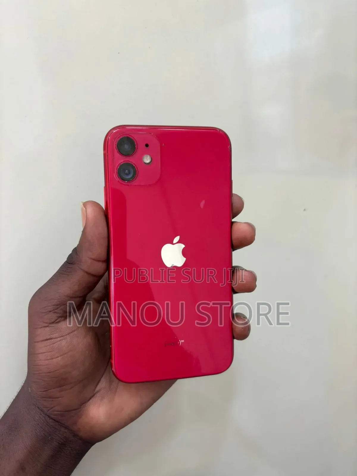 New Apple iPhone 11 64 GB Rouge
