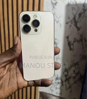 Photo - New Apple iPhone 14 Pro 256 GB Doré