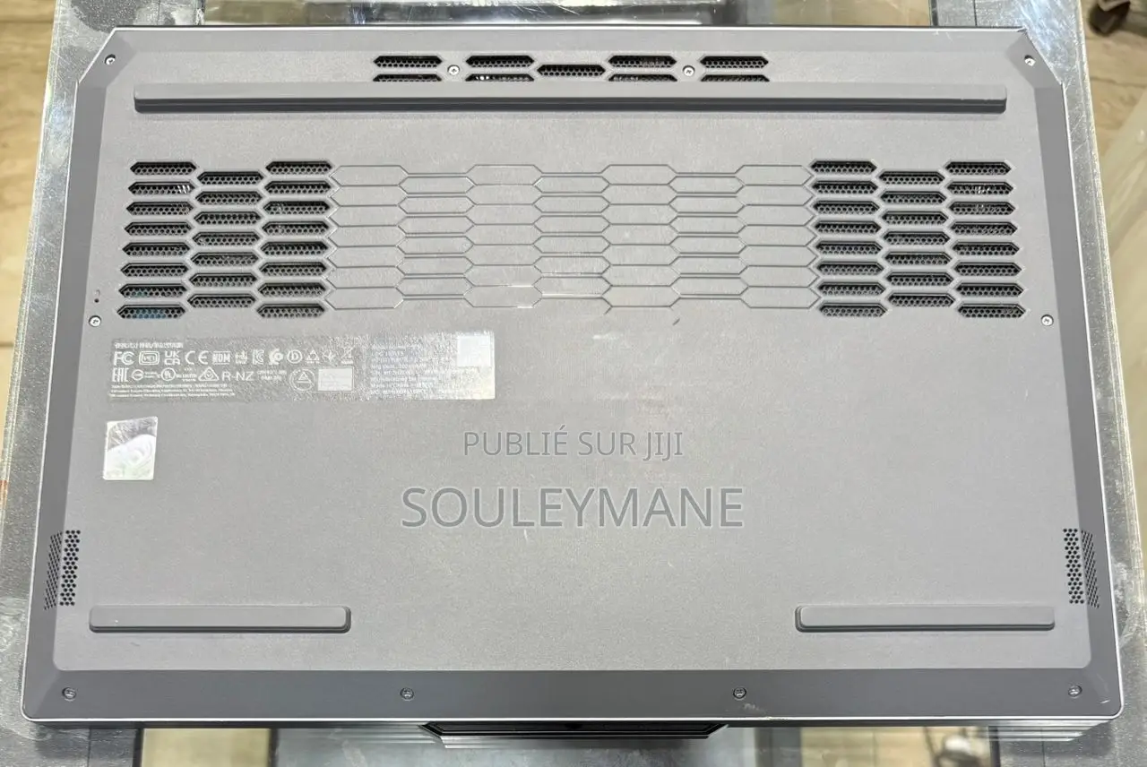 Ordinateur Portable Lenovo LOQ 15ARP9 24GB Intel Core I5 SSD 512GB