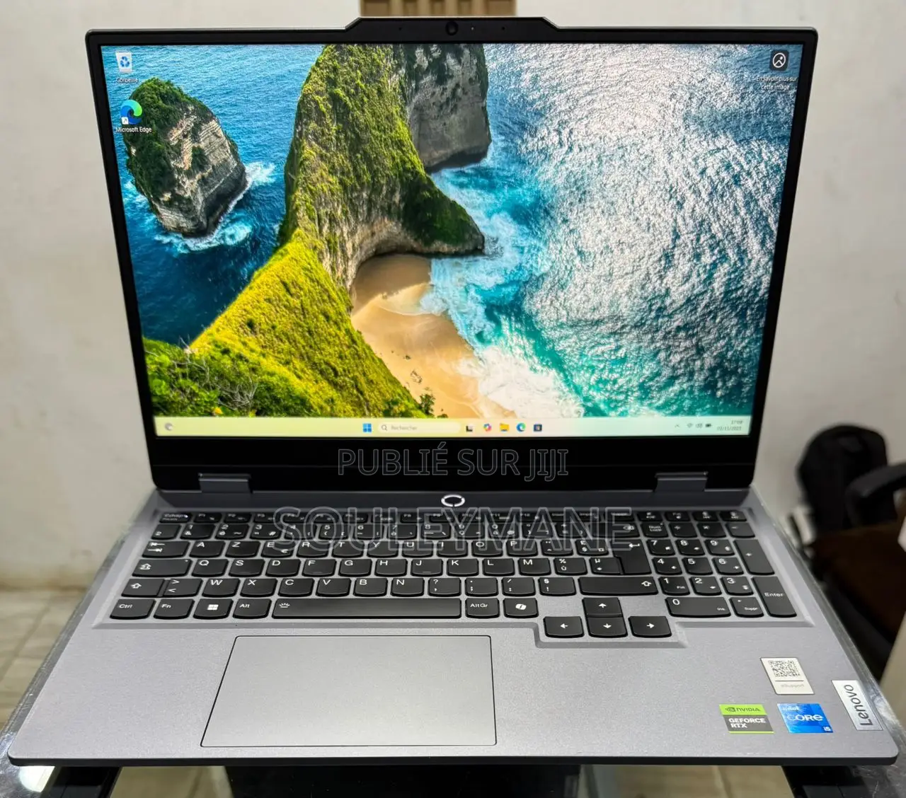 Ordinateur Portable Lenovo LOQ 15ARP9 24GB Intel Core I5 SSD 512GB