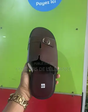 Sandales De Qualité