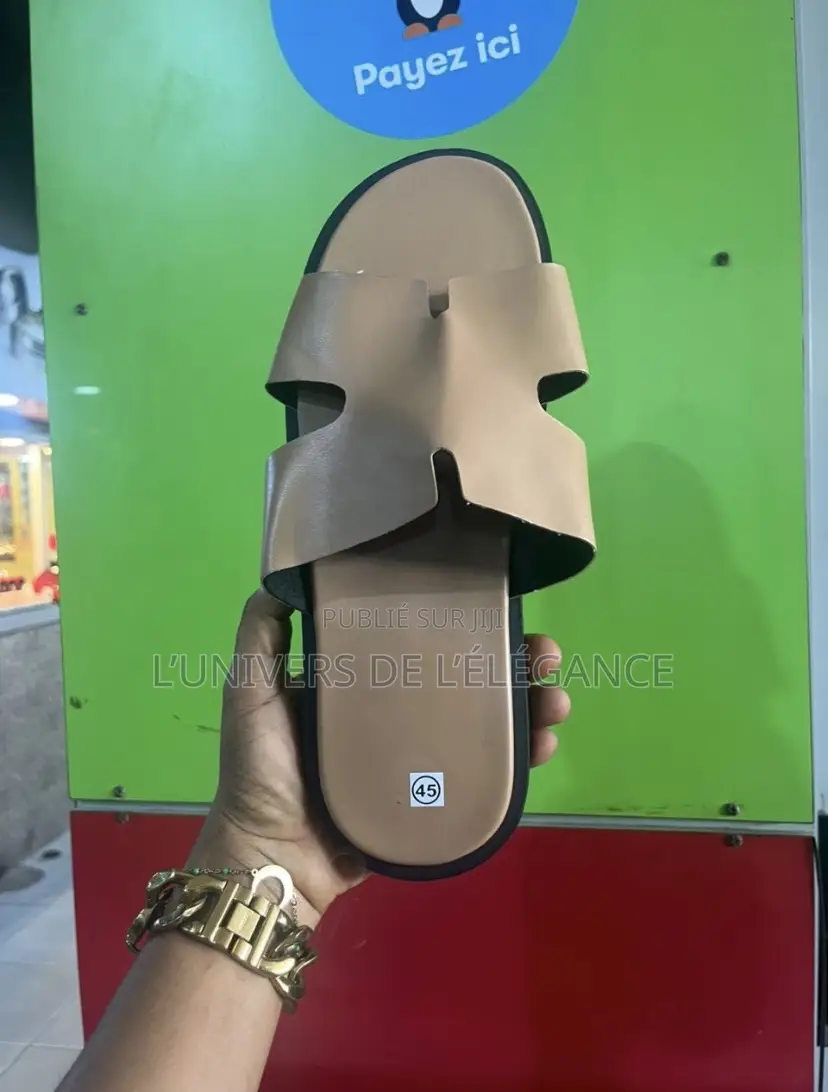 Sandales De Qualité