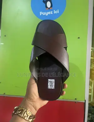 Sandales De Qualité