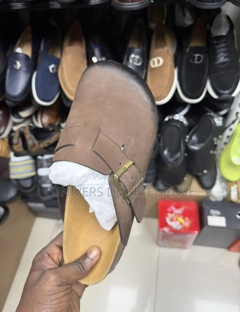 Sandales De Qualité