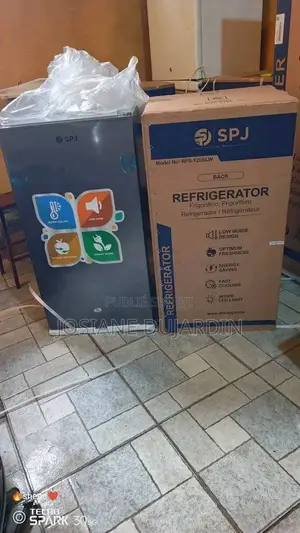 Photo - Disponible en Ce Moment Ça C'est Mon Numéro Si Vous Voulez M'appeler.