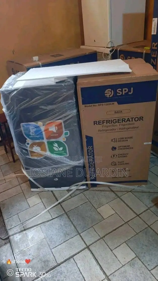 Disponible en Ce Moment Ça C'est Mon Numéro Si Vous Voulez M'appeler.