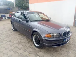 BMW 3 Series 2002 Gris