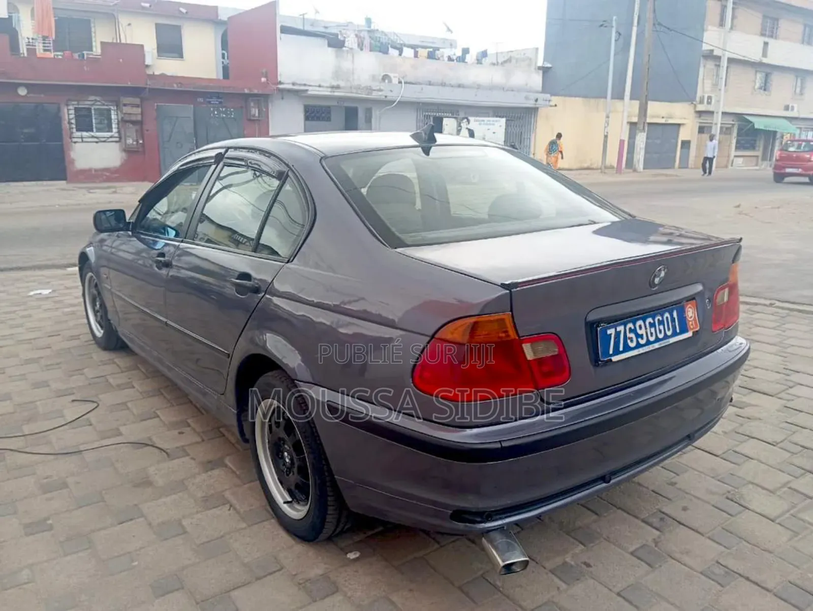 BMW 3 Series 2002 Gris