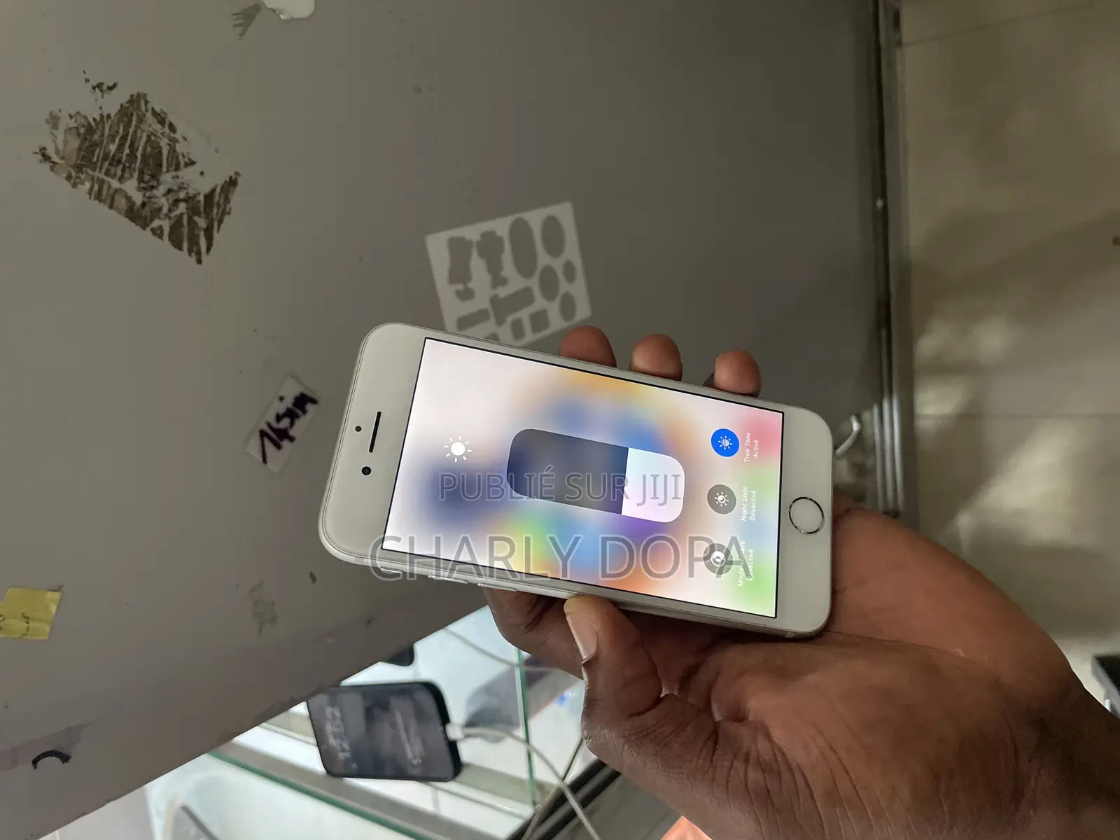 Apple iPhone 8 64 GB Blanc