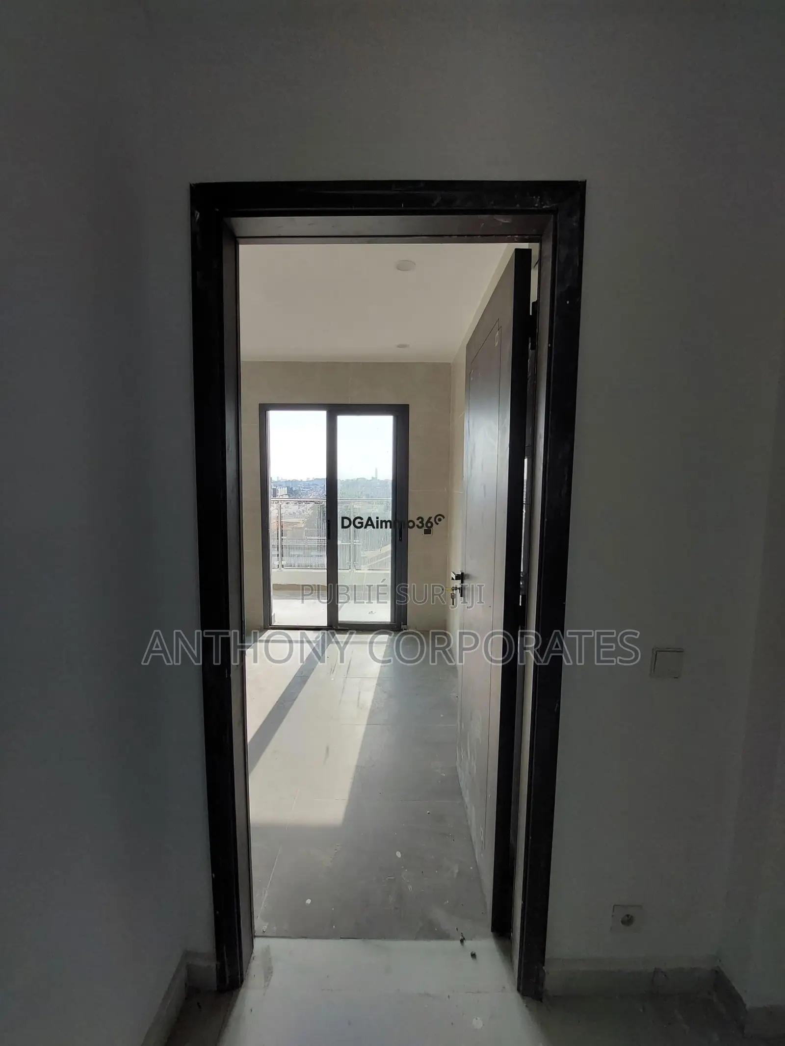 2chbre Appartement dans Anthony, Cocody à Louer