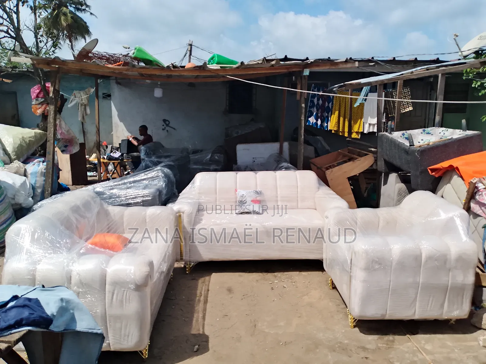 Disponible as Bon Prix