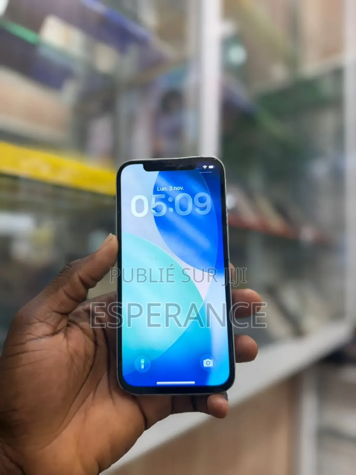 Apple iPhone 12 64 GB Vert