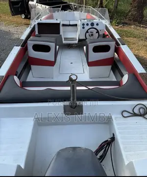 Vente Bateau Plaisance Et Sky Nautique Moteur 200cv Yamaha 2temps V6