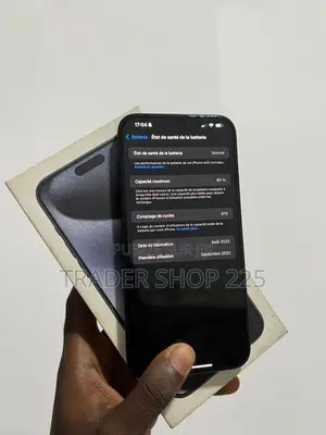 Photo - New Apple iPhone 15 Pro Max 256 GB Blue