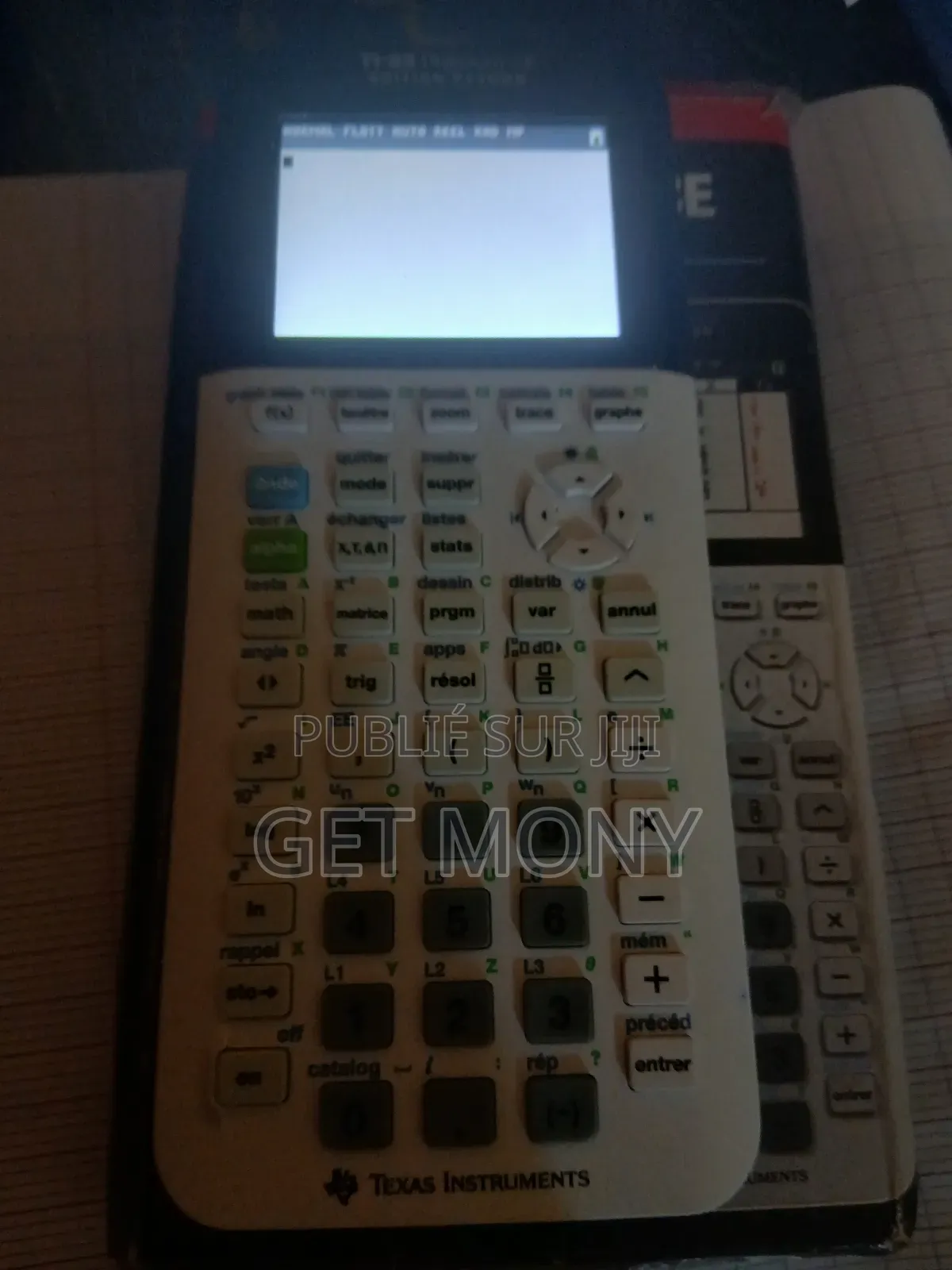 Je Vends Une Calculatrice Ti-83 Premier Ce Édition Python