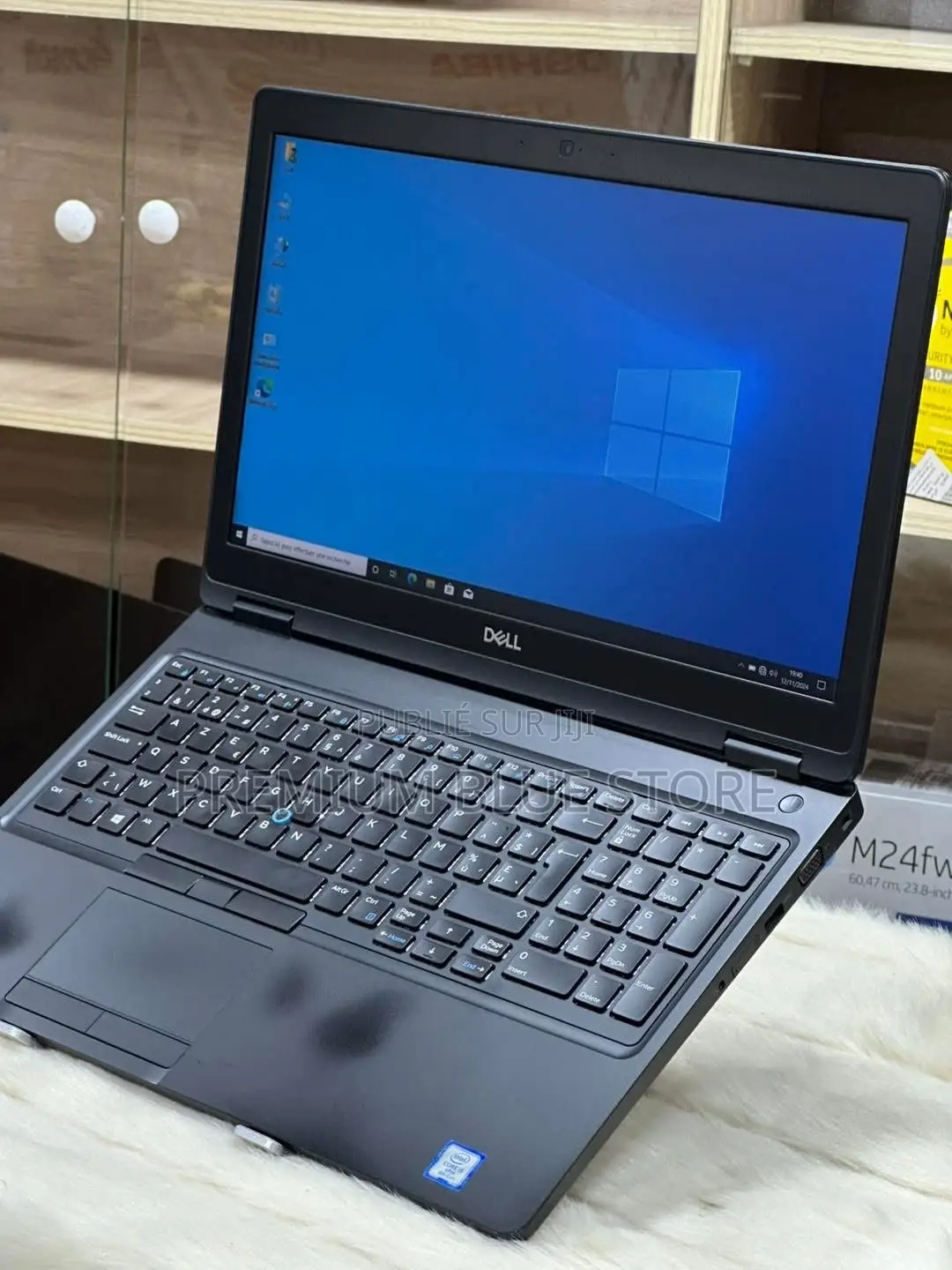 Neuf Ordinateur Portable Dell Latitude 5590 8GB Intel Core I5 SSD 256GB