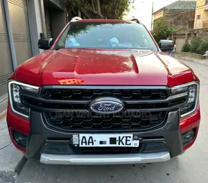 Photo - New Ford Ranger LARIAT 2WD SuperCrew 5' Box 2025 Rouge