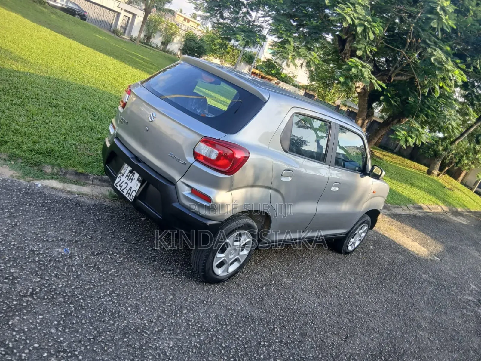 Suzuki S-Presso 2023 Gris