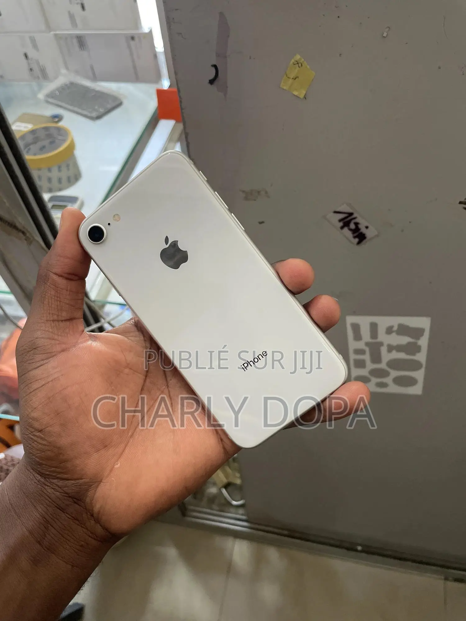 Apple iPhone 8 64 GB Blanc