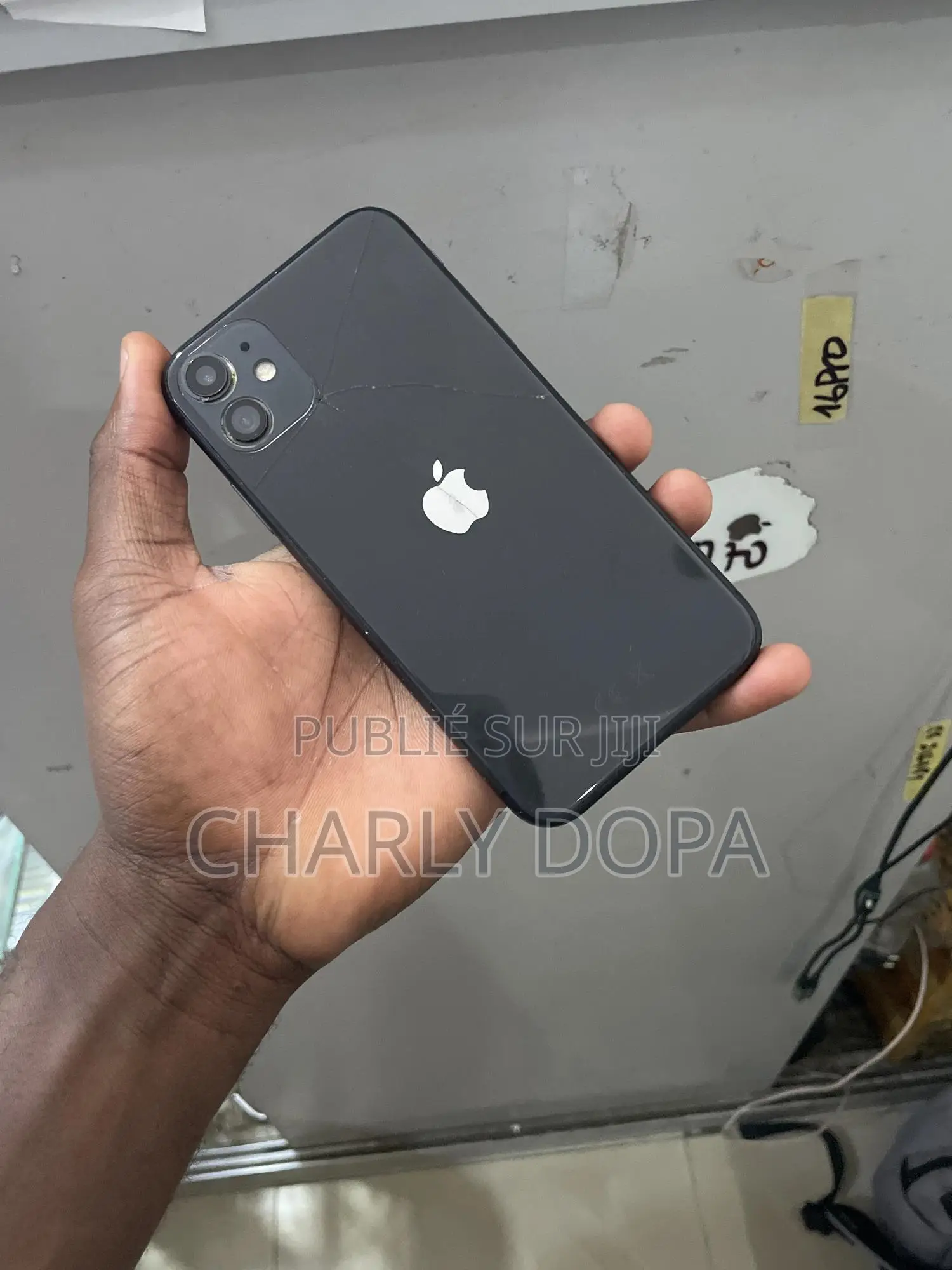 Apple iPhone 11 64 GB Black