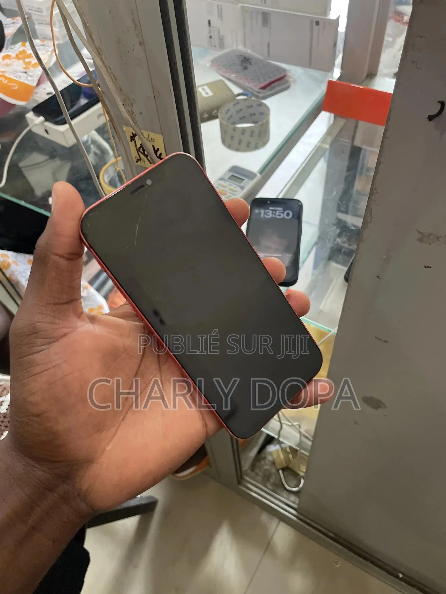 Apple iPhone 12 64 GB Rouge