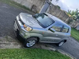 Suzuki S-Presso 2023 Gris