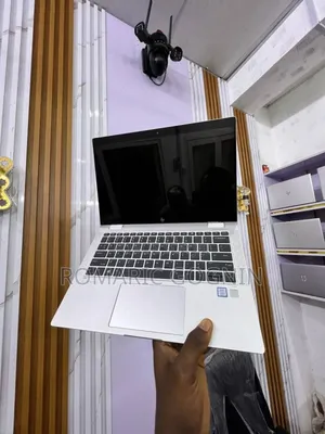 Photo - New HP EliteBook X360 1030 G4 16GB Intel Core I5 SSD 256GB