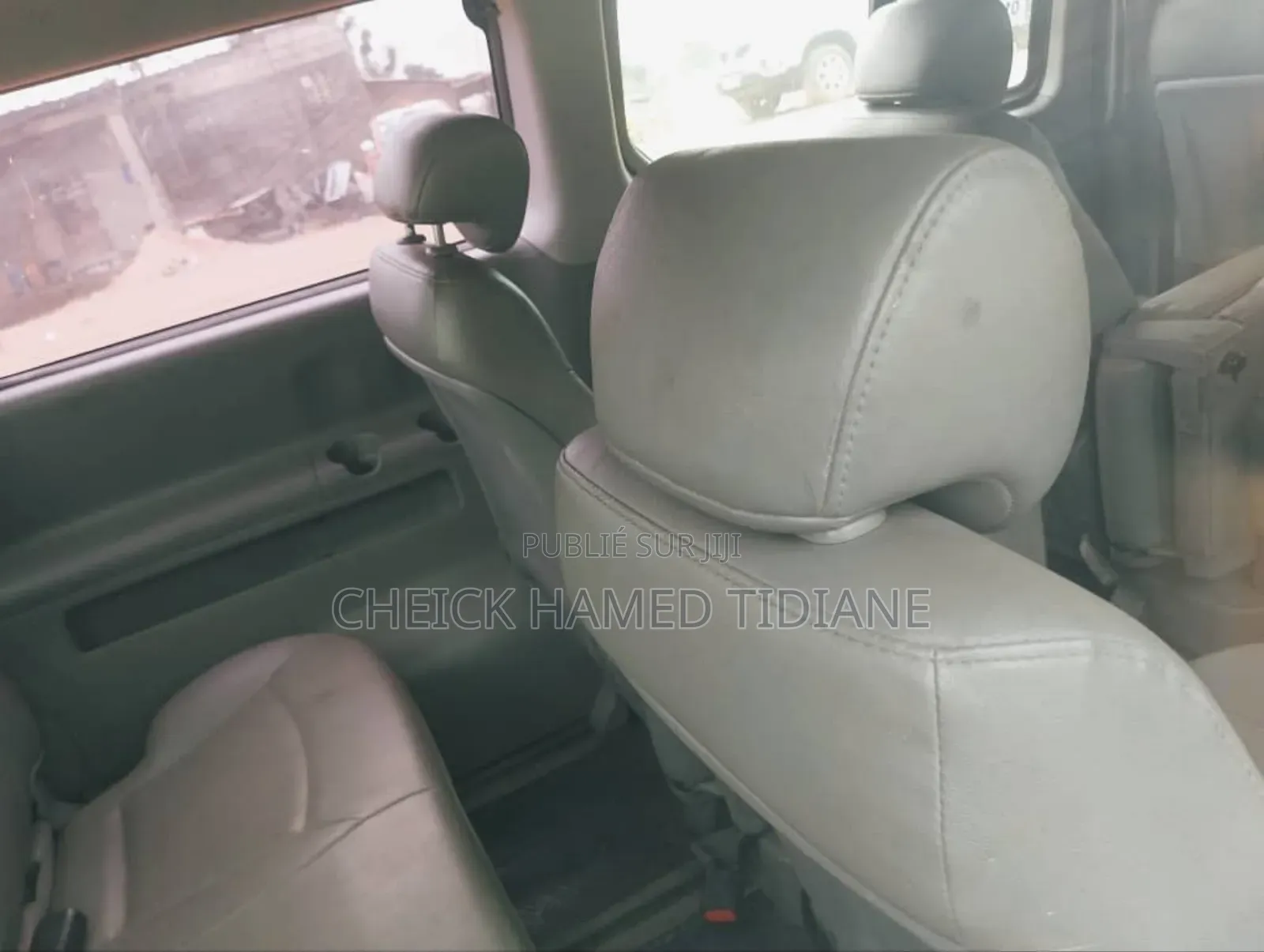 Hyundai H1 2013 Gris