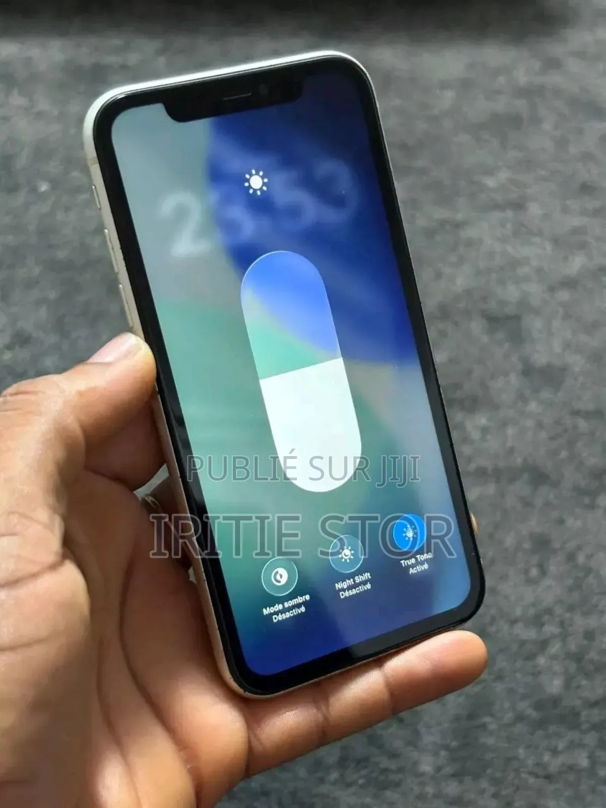 Apple iPhone 11 64 GB Blanc