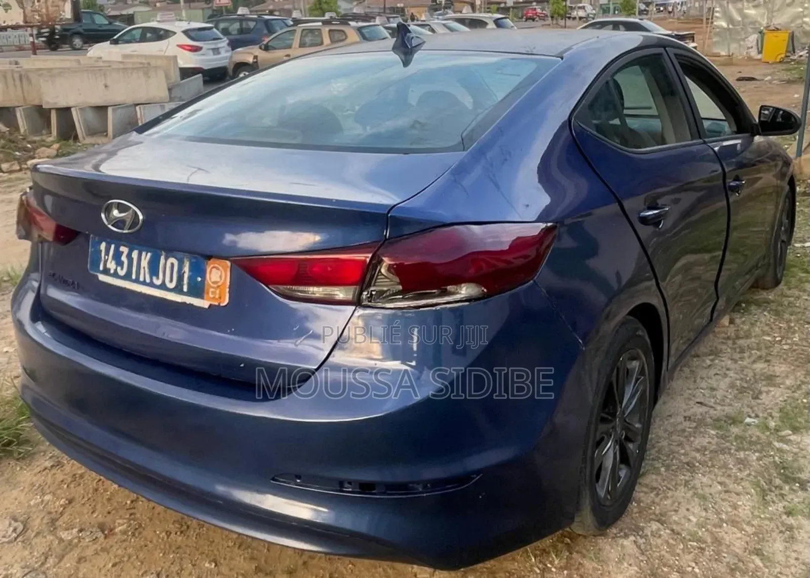 Hyundai Elantra ECO Sedan FWD (1.4L 4cyl 7A) 2017 Blue