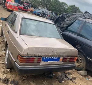 Mercedes-Benz 190 2002 Marron