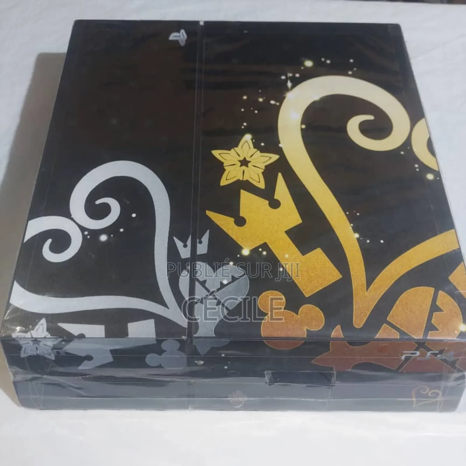 Ps4 Fat Craquer Avec Une Manette Et 8 Jeux