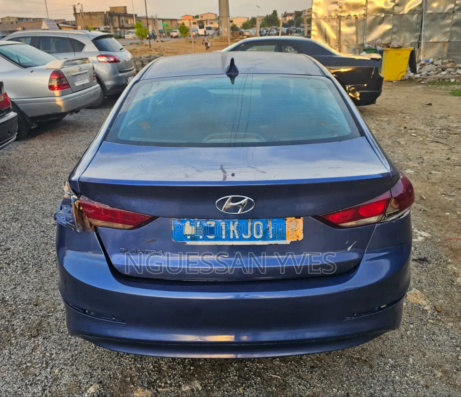 Hyundai Elantra 2017 Blue