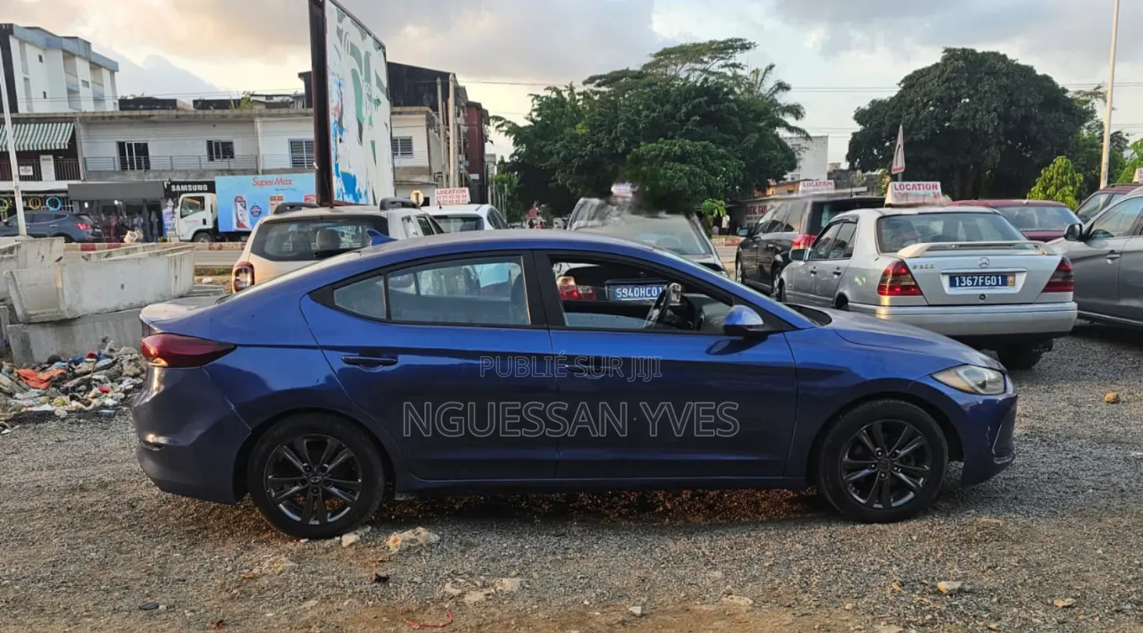 Hyundai Elantra 2017 Blue