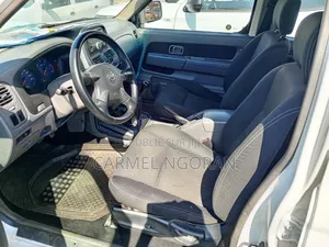 Nissan Hardbody 2019 Blanc