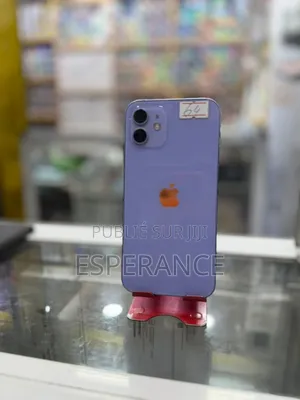 Photo - Apple iPhone 12 64 GB Violet