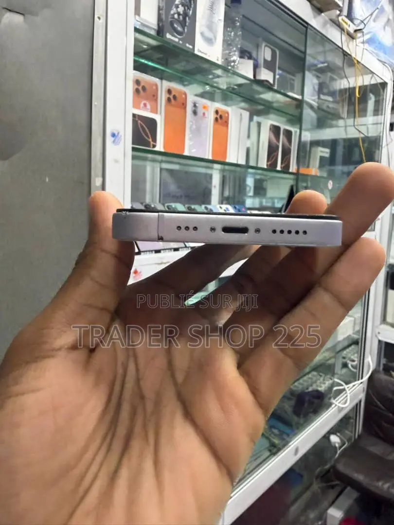 New Apple iPhone 14 256 GB Blanc