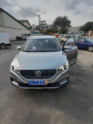Photo - MG ZS 2023 Gris