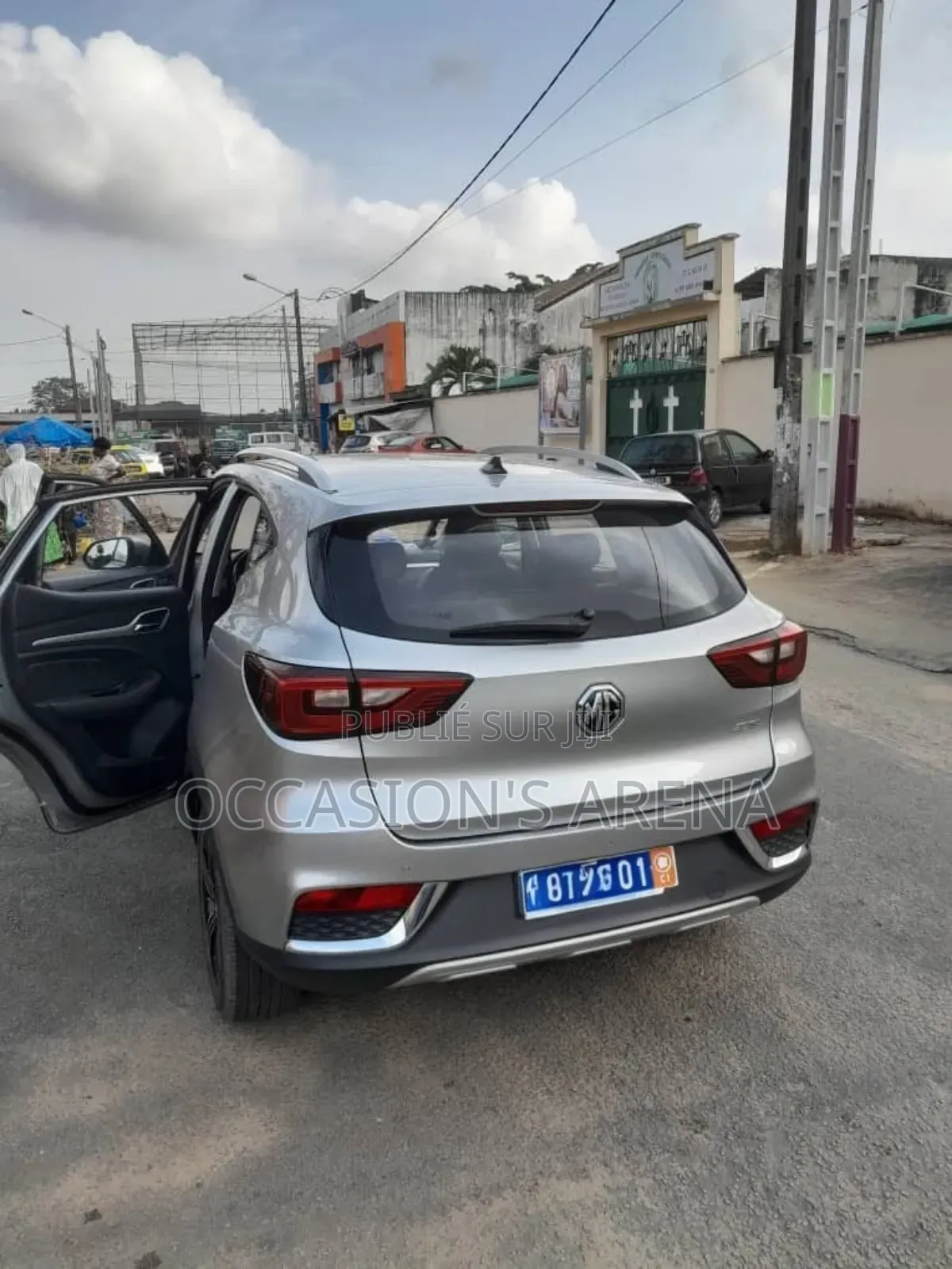MG ZS 2023 Gris