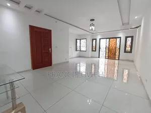 2chbre Appartement dans Francis Gweh, Cocody à Louer
