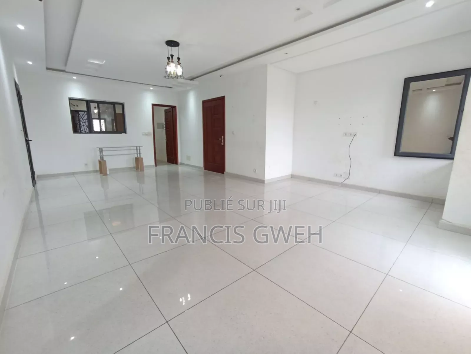 2chbre Appartement dans Francis Gweh, Cocody à Louer