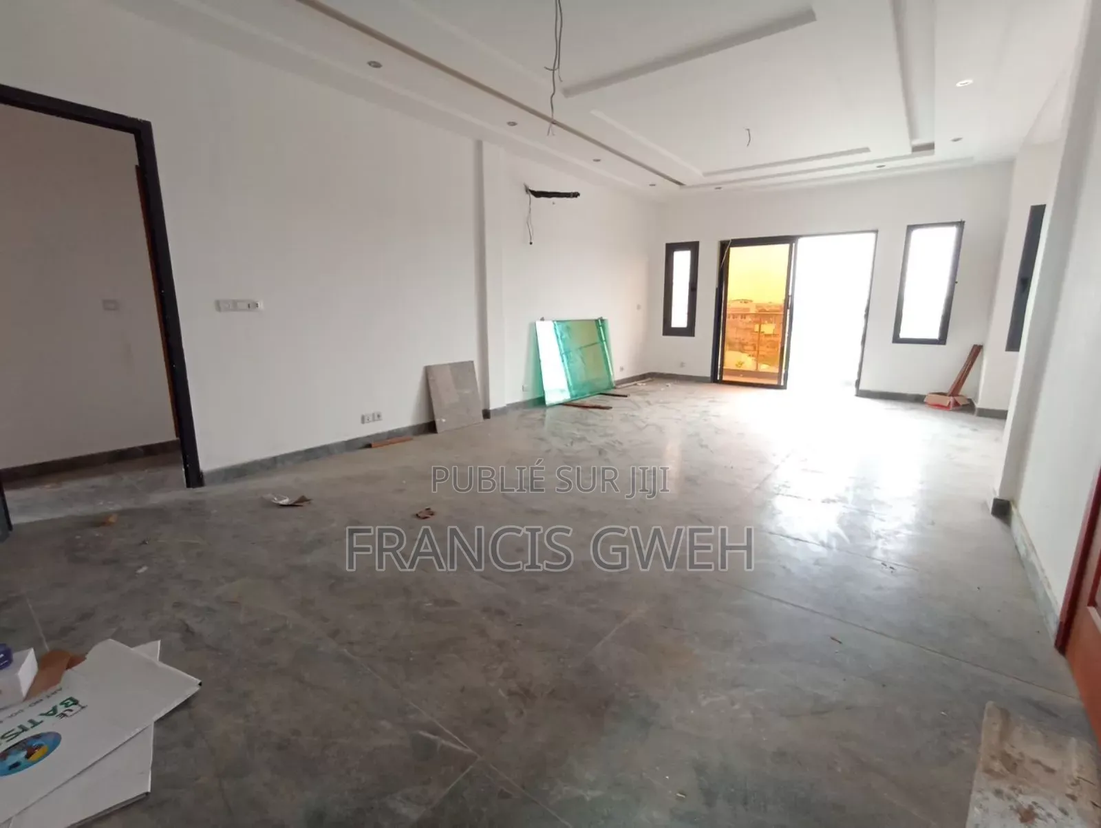 2chbre Appartement dans Francis Gweh, Cocody à Louer
