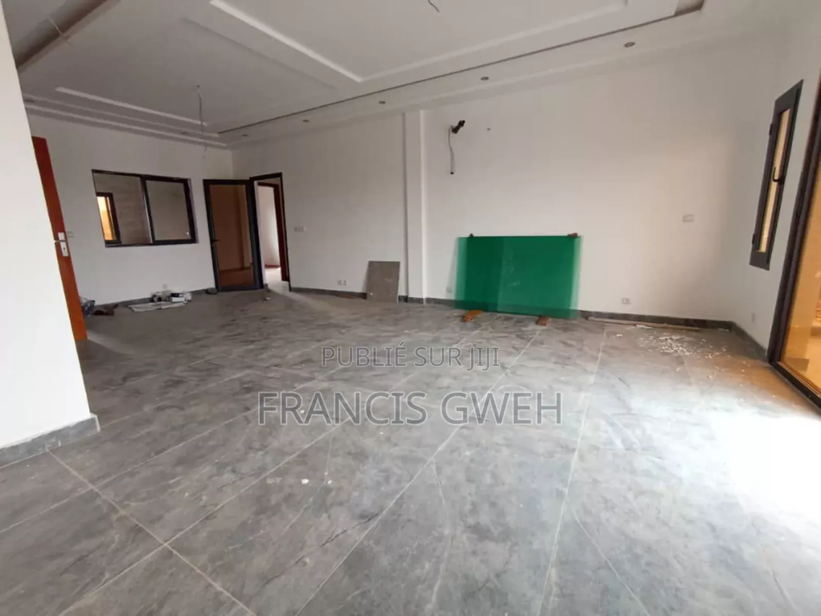 2chbre Appartement dans Francis Gweh, Cocody à Louer