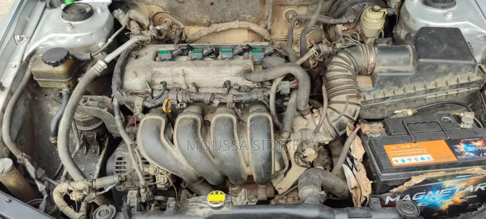 Toyota Avensis Verso 2004 Gris