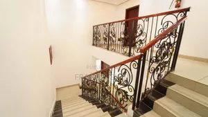 Furnished 11chbre Duplex dans Francis Gweh, Cocody à Louer