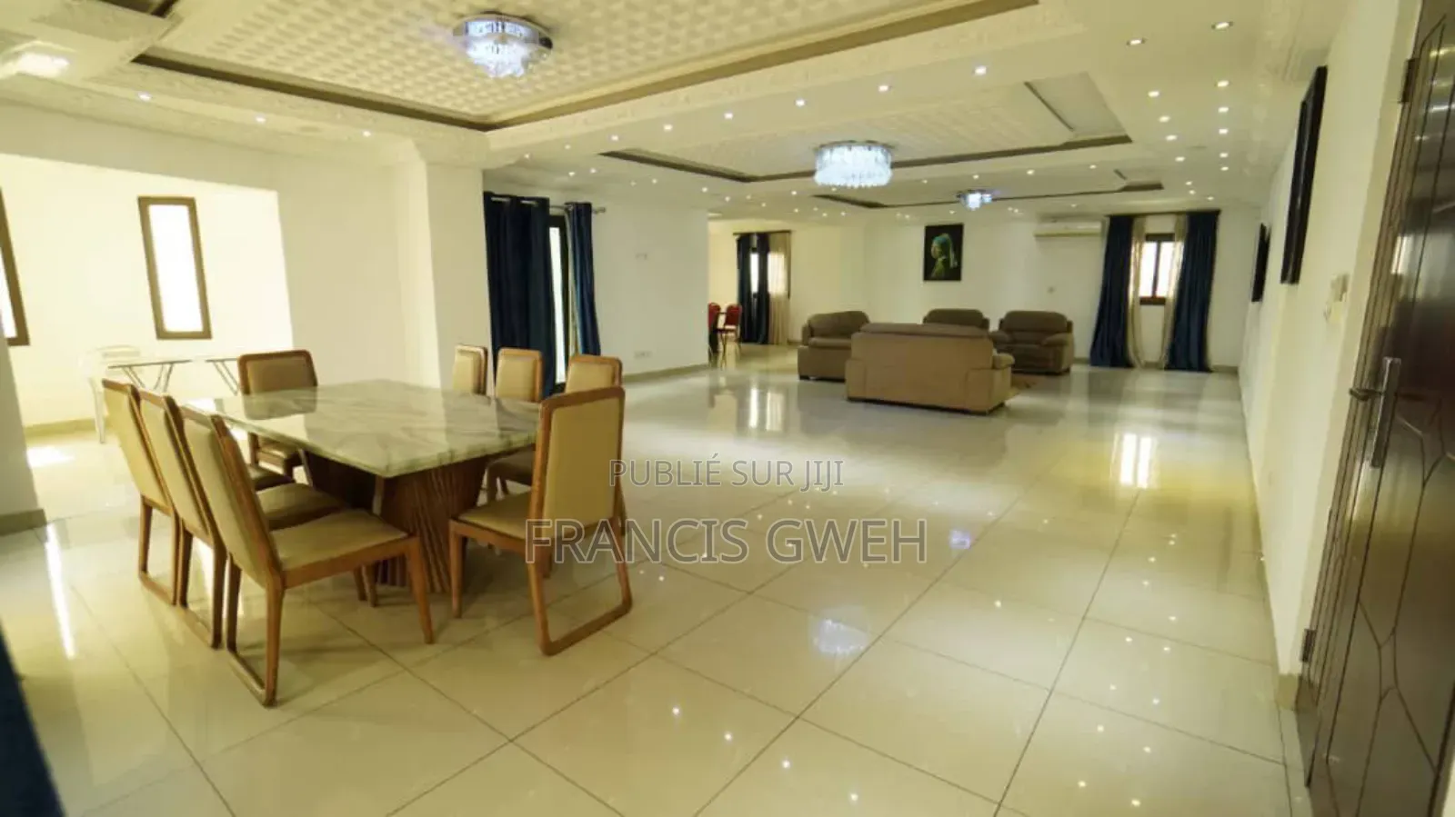 Furnished 11chbre Duplex dans Francis Gweh, Cocody à Louer