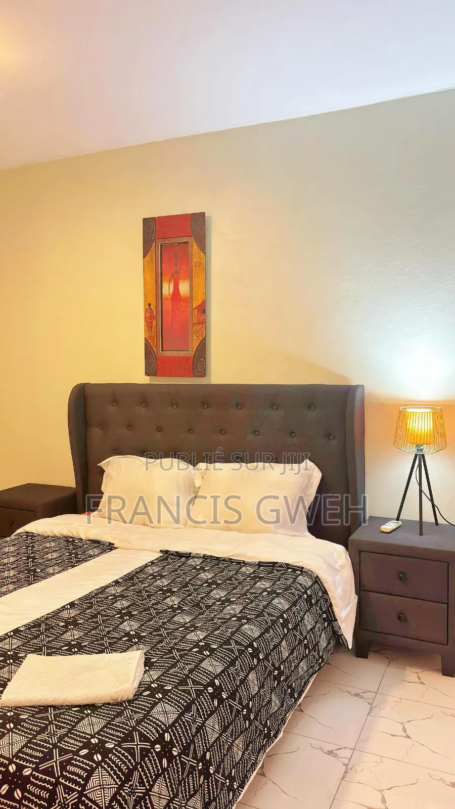 Furnished 3chbre Appartement dans Francis Gweh, Cocody à Louer