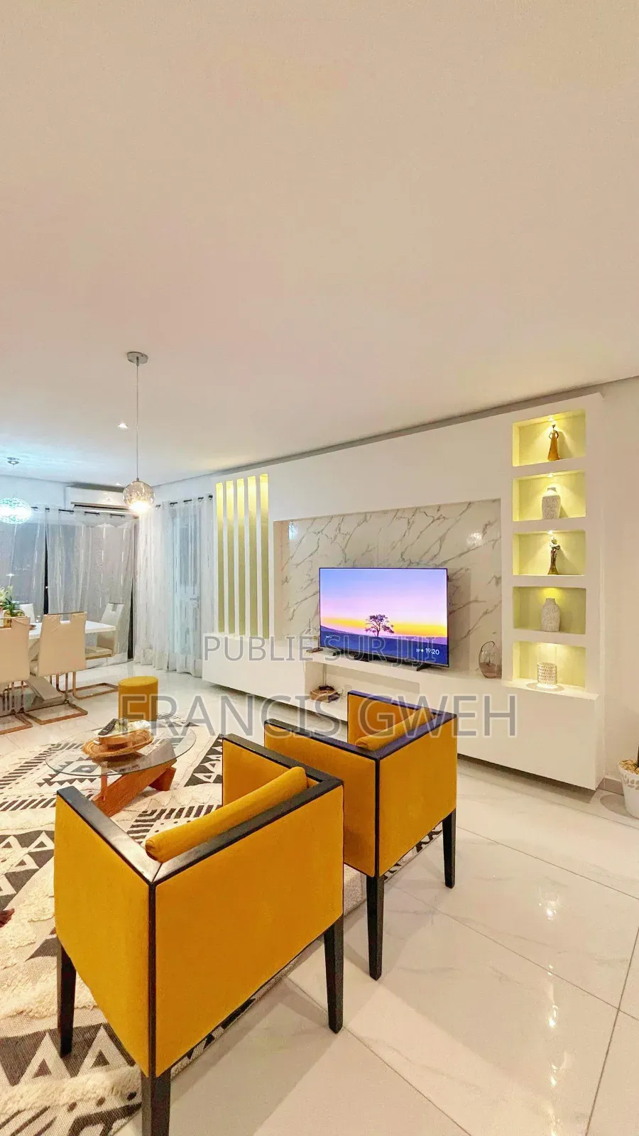 Furnished 3chbre Appartement dans Francis Gweh, Cocody à Louer