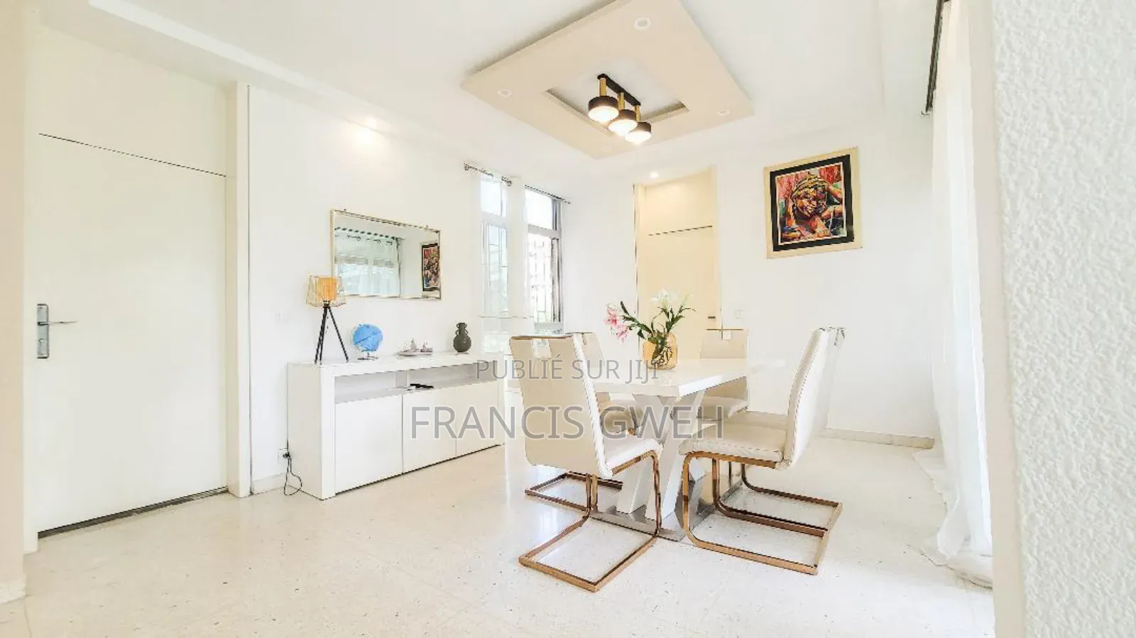 Furnished 4chbre Appartement dans Francis Gweh, Cocody à Louer