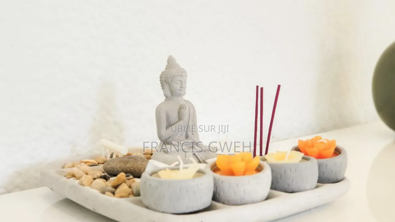 Furnished 4chbre Appartement dans Francis Gweh, Cocody à Louer